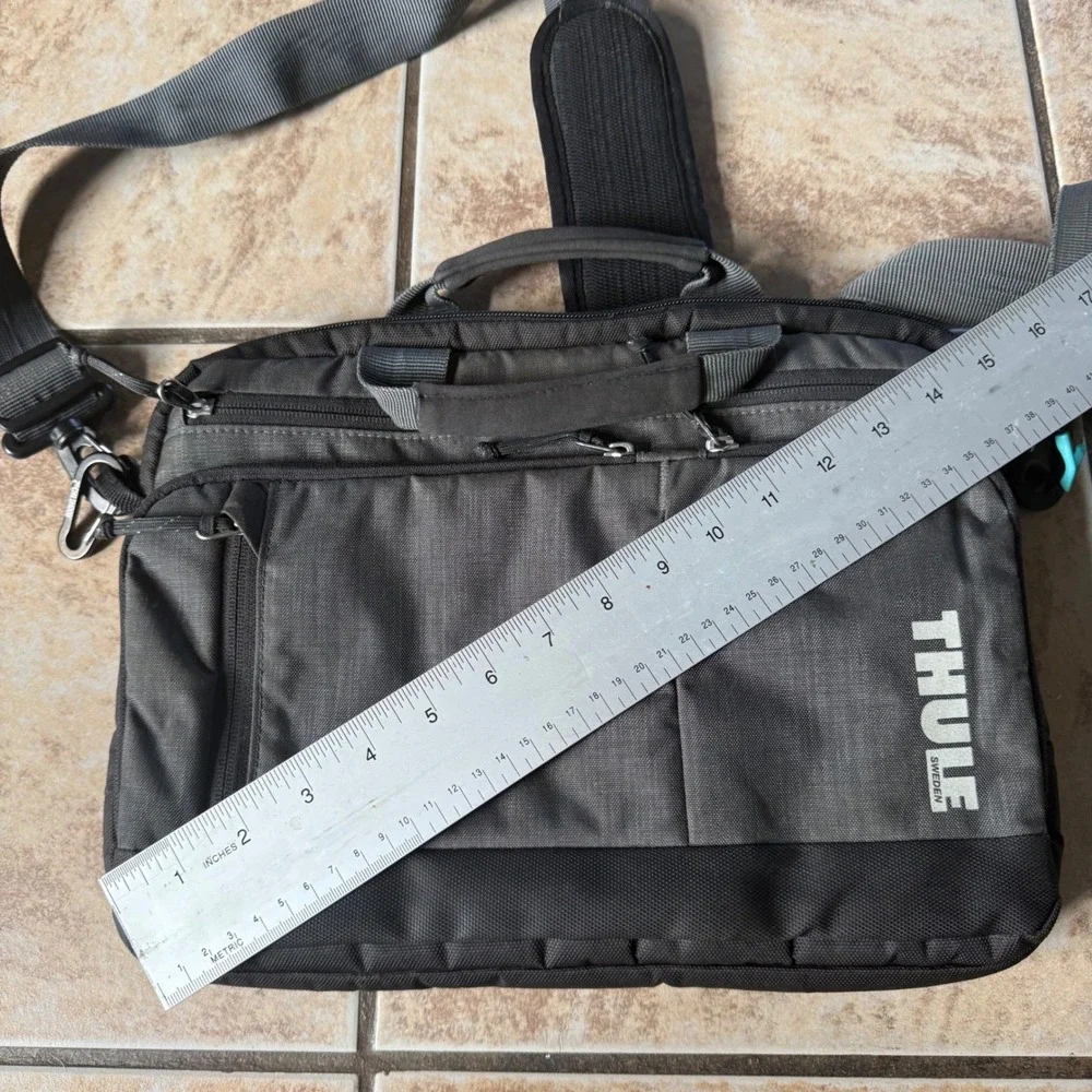 Thule Stravan Deluxe 15